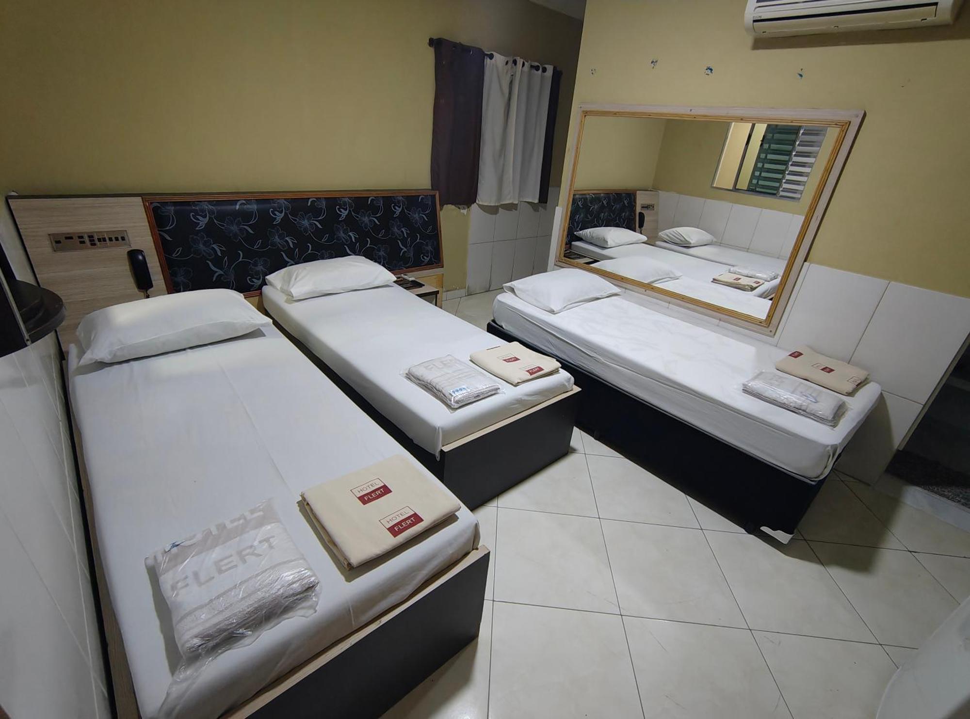 Hotel Flert Santana — Photos 3